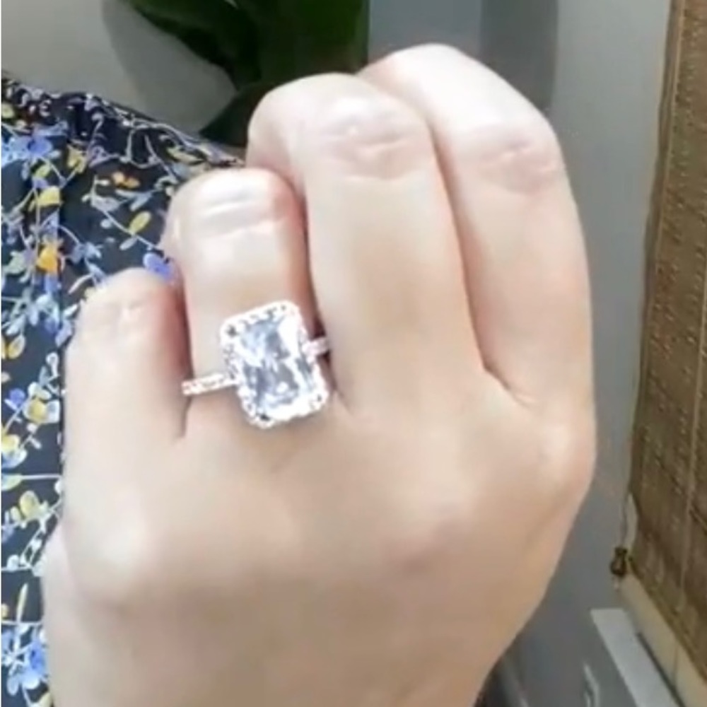 The Art deco Princess  Ring Size 8 NEW